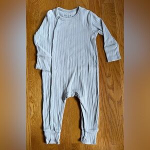 Fin and Vince snap romper 6/12m